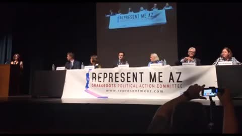 Arizona Democratic candidate booed for supporting ICE