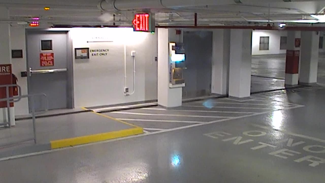 3012RHOBG2Lobby5ECB_2021-01-06_07h20min02s150ms.mp4