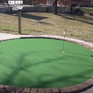 Kid gets a hole in one 😲