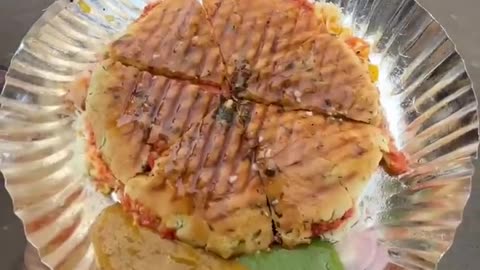 Mumbai cheese kulcha sandwich