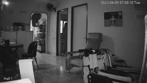 hallfront midnight 20220405