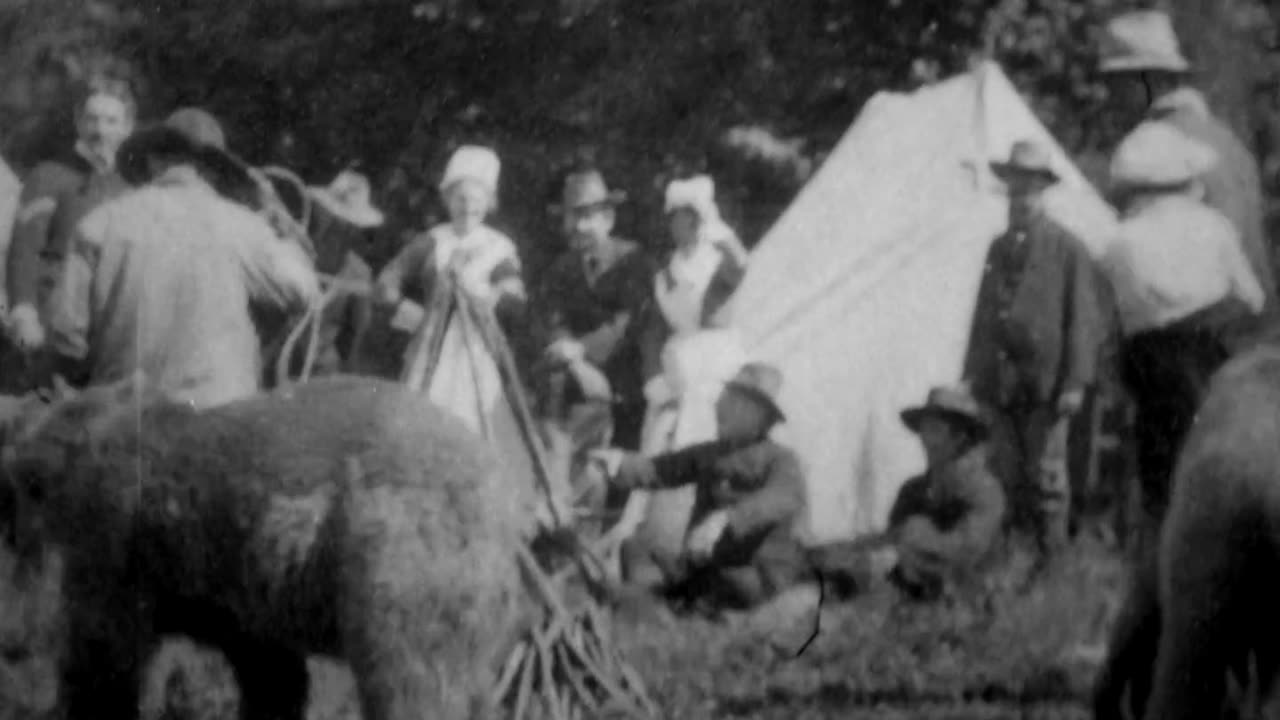 Soldiers & Red Cross Nurses In U.S. Infantry Camp (1899 Original Black & White Film)