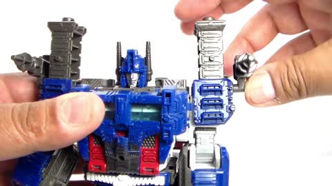 just transform it Ultra Magnus WFC