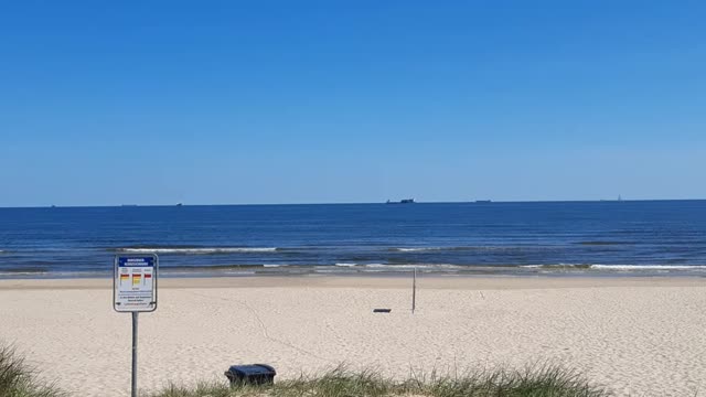 Plaża w Świnoujściu na granicy polsko-niemieckiej / The beach in Swinoujscie, PL