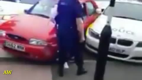 Police chase and arrest UK