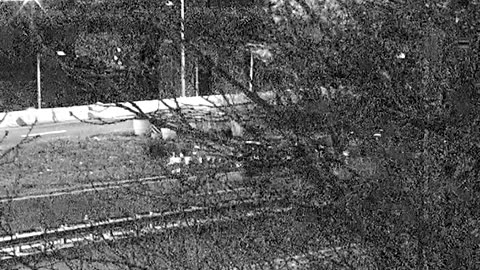 4405LOTS00Lot8-9East_2021-01-06_06h25min36s937ms.mp4