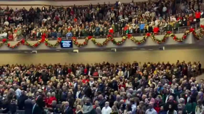 President Trump Arrives at First Baptist Dallas