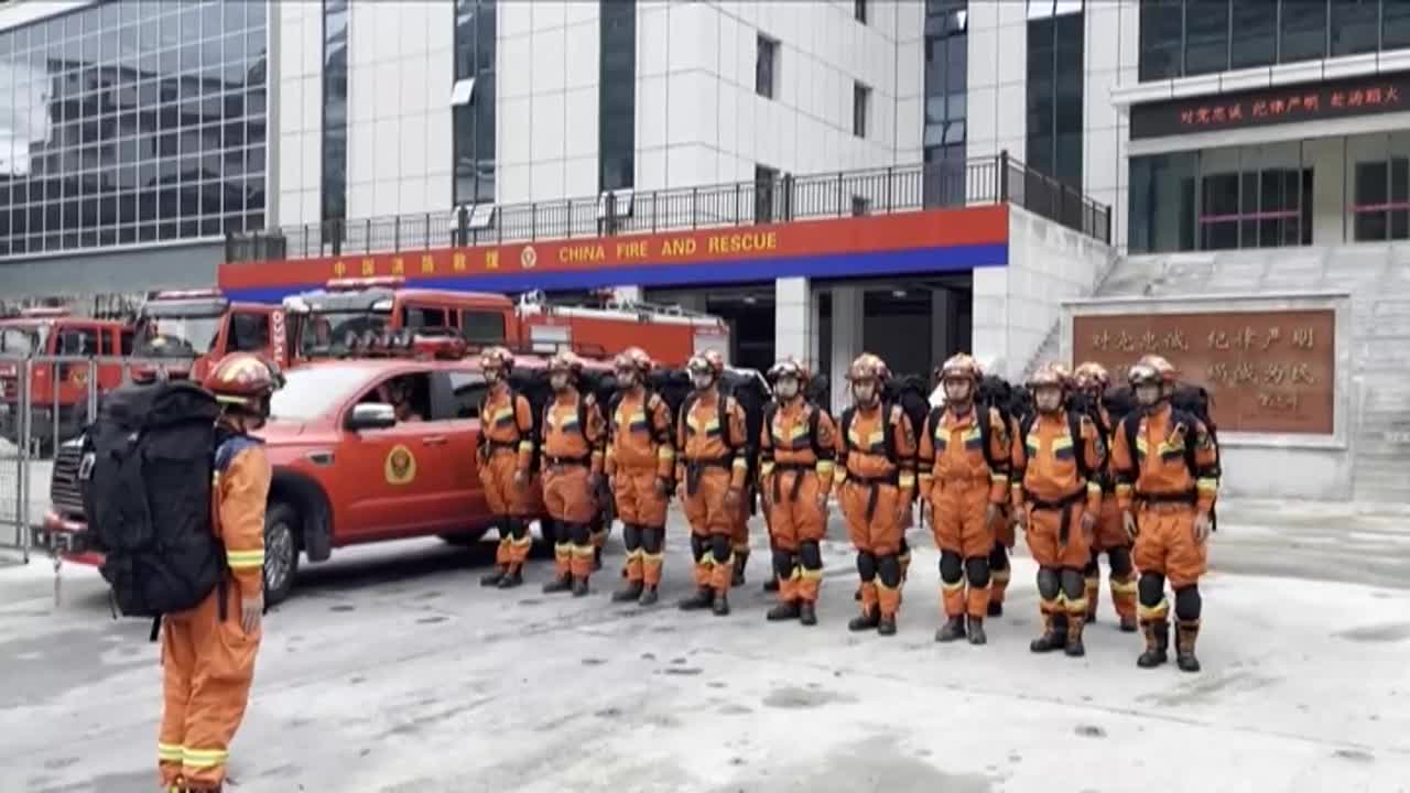 El centro de China tiembla por un terremoto de magnitud 6,8