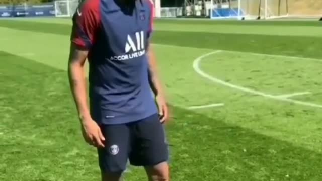 Neymar dribbling and humiliating