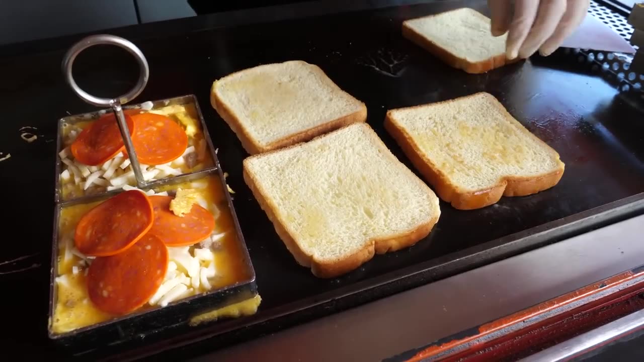 Combination Pizza toast - Korean street food