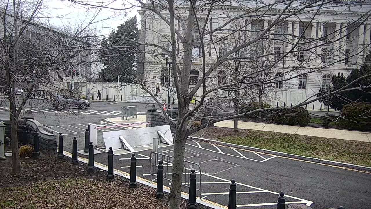 0679USCG00SEDriveExit_2021-01-06_11h20min06s857ms.mp4