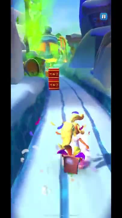 Inferno Lab Assistant Battle Run Gameplay On Bear It - Crash Bandicoot: On The Run! (Season 4 Boss)