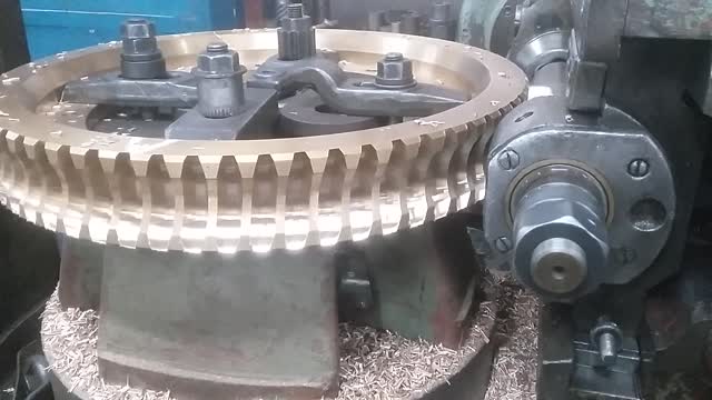 gear cutting