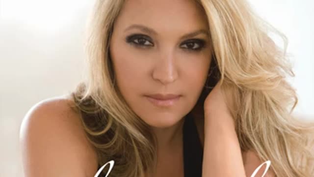 ► ♪♫ Superwoman - Eliane Elias