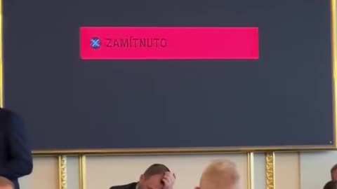 Vládní banda se opět vykašlala na zdravotně postižené