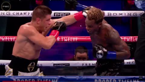 Boxing analisys Derevyanchenko vs Charlo Round 5