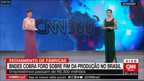 CNN 360: Daniela Lima tira onda com o seu cabelo ao vivo (12/01/2021)