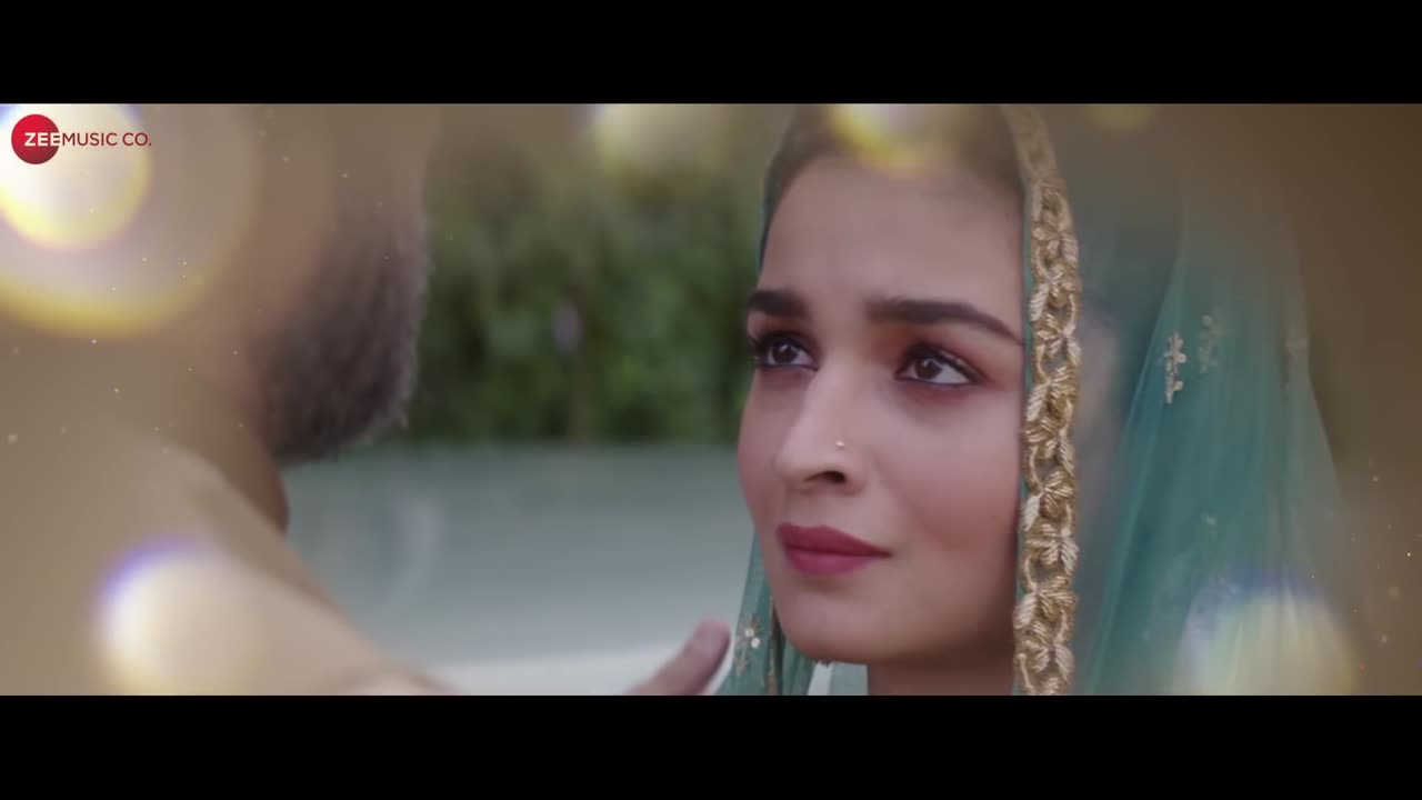 Dilbaro - Lyrical - Raazi - Alia Bhatt & Vicky Kaushal - Harshdeep Kaur, Vibha S, Shankar Mahadevan