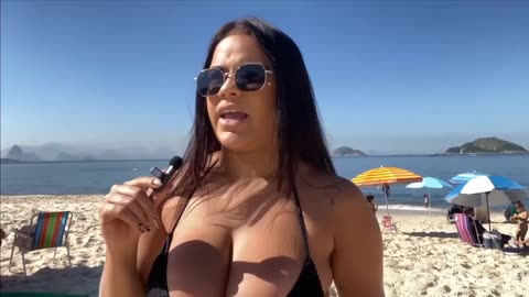 Beaches comboinhas hot girl