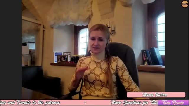 Maria Butina y Tara Reade