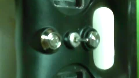 Turnigy Evolution Gaming controller style Radio on a Scale Crawler__