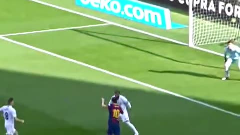 MESSI is OP 🔥 #Messi #Skills #Part1