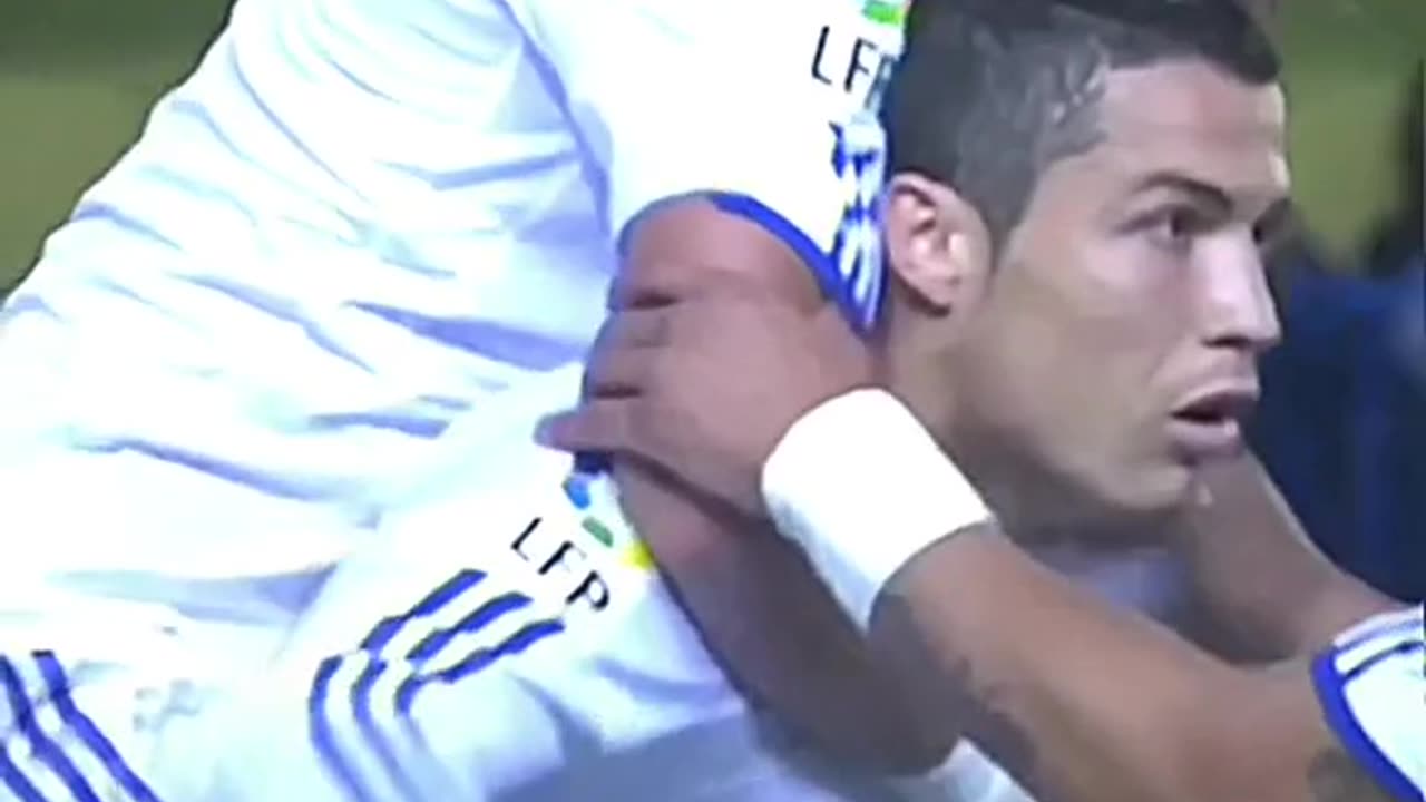 Funny and hilarious moments in soccer #foodboll #shortvideo