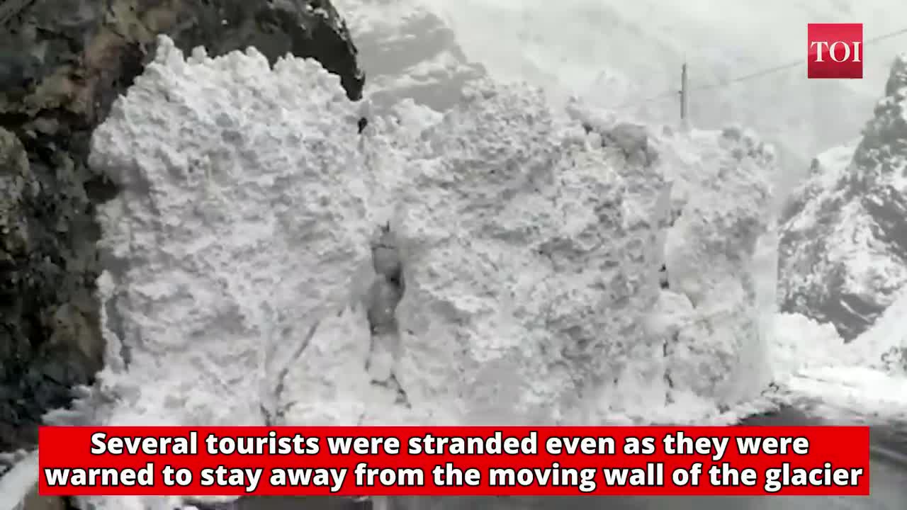 Must See!!! 10-ft high glacier wall breaks off, slides onto highway in HP’s Kinnaur