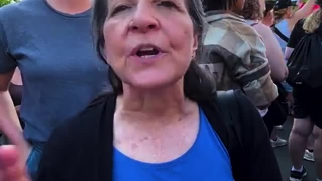 US Abortion Law - huge protest at SC