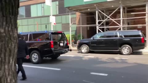 “VicE pRes!DeNt” Harris gets cussed at leaving event with NYC Mayor 28th July