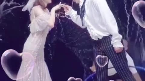 Wow so beautiful , nice couple