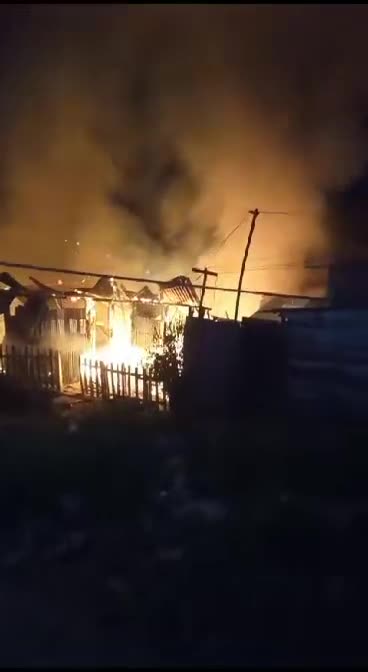 Celosa incendia su casa en Villanueva, Bolívar