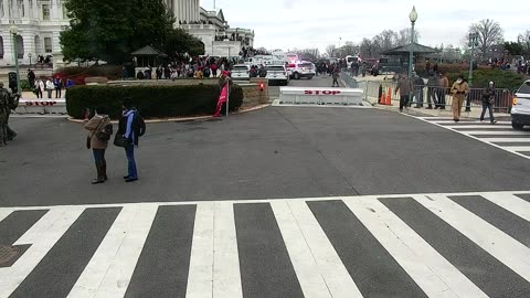 0687USCG00K25SouthBarricadePlaza_2021-01-06_14h40min01s347ms.mp4