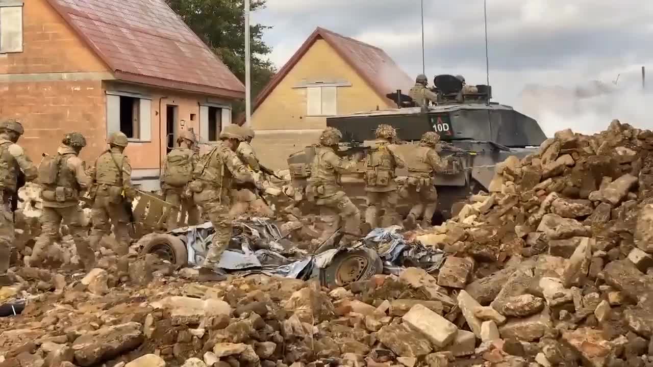 British army continues to prepare for action in urban areas