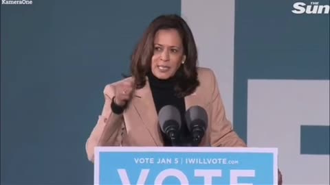 Kamala Harris Assulting Donald Trump on live