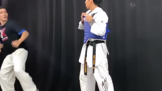 Side Kick, NOT Cut Kick