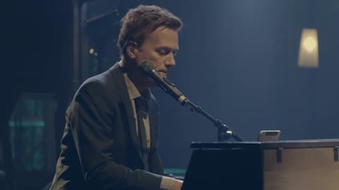 Sovereign Over Us (Official Live Video)