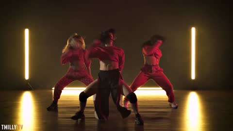 DJ Snake - Taki Taki ft. Selena Gomez, Ozuna, Cardi B (Official Music Video)