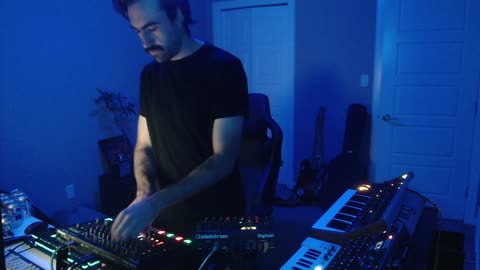 Monday Fun(k)day No. 2 (Live Improvised Electronic music)