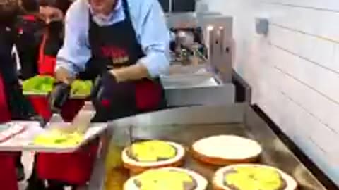 Burak XL Diet Burger Sever Misiniz-