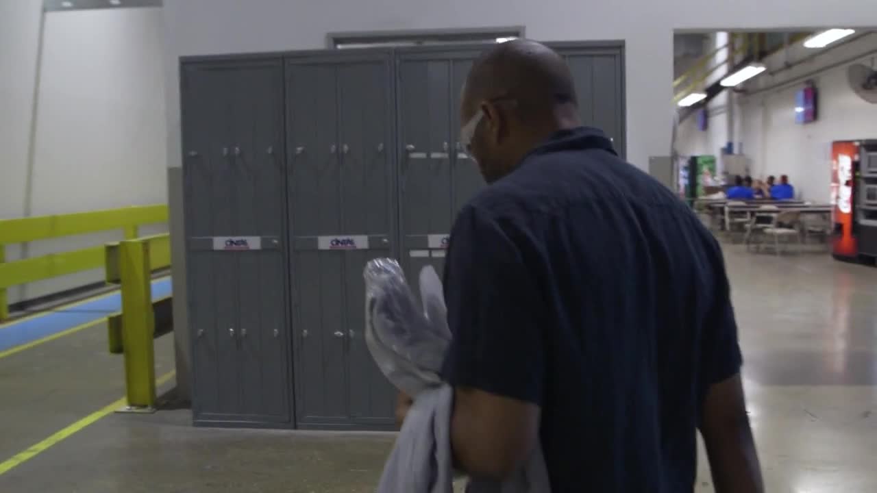 AMERYKAŃSKA FABRYKA