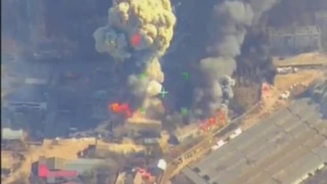 Artillery of the Armed Forces of Ukraine, hidden in the industrial zone of Chernihiv, burned down
