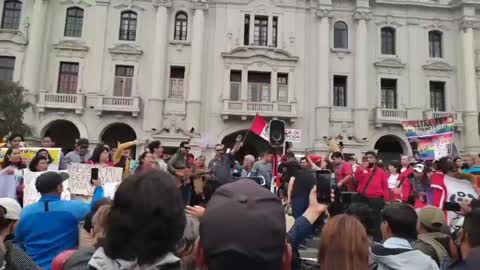 Peru: Vaccine passport/COVID mandate protest Nov. 21, 2021