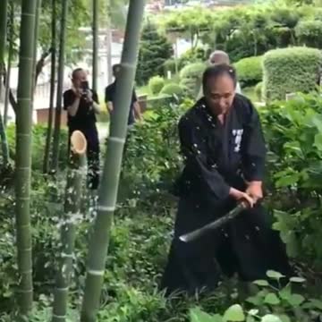 Bamboo cutting skills