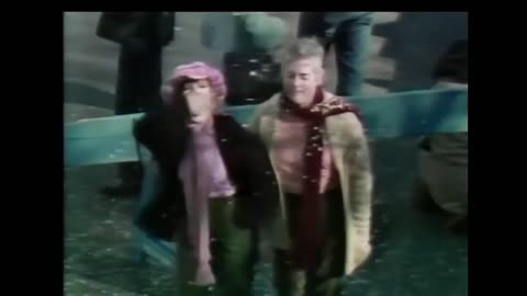 November 26, 1981 - 'Here Comes the Macys Parade' Bill & Susan Seaforth Hayes