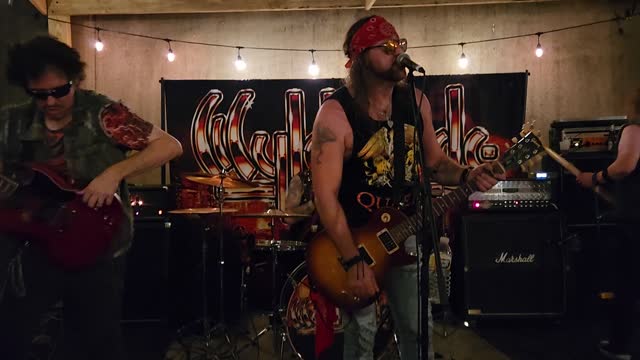 Wyld Ryde "Six Gun Shooter"