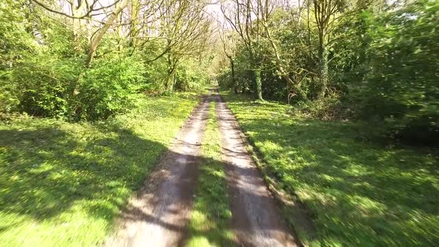 Drone capta filmación de los restos de un castillo irlandés