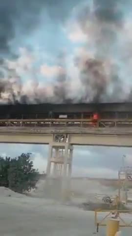 🚨The train station in Tel Aviv is reportedly on fire.