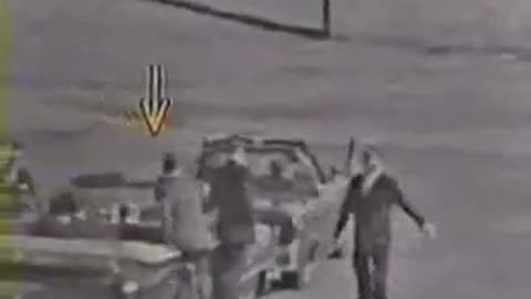 JFK Assassination - Watch The Secret Servicemen Get Intentionally Left Behind