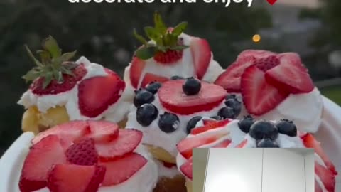The best strawberry dessert in the world! 🤩🍓